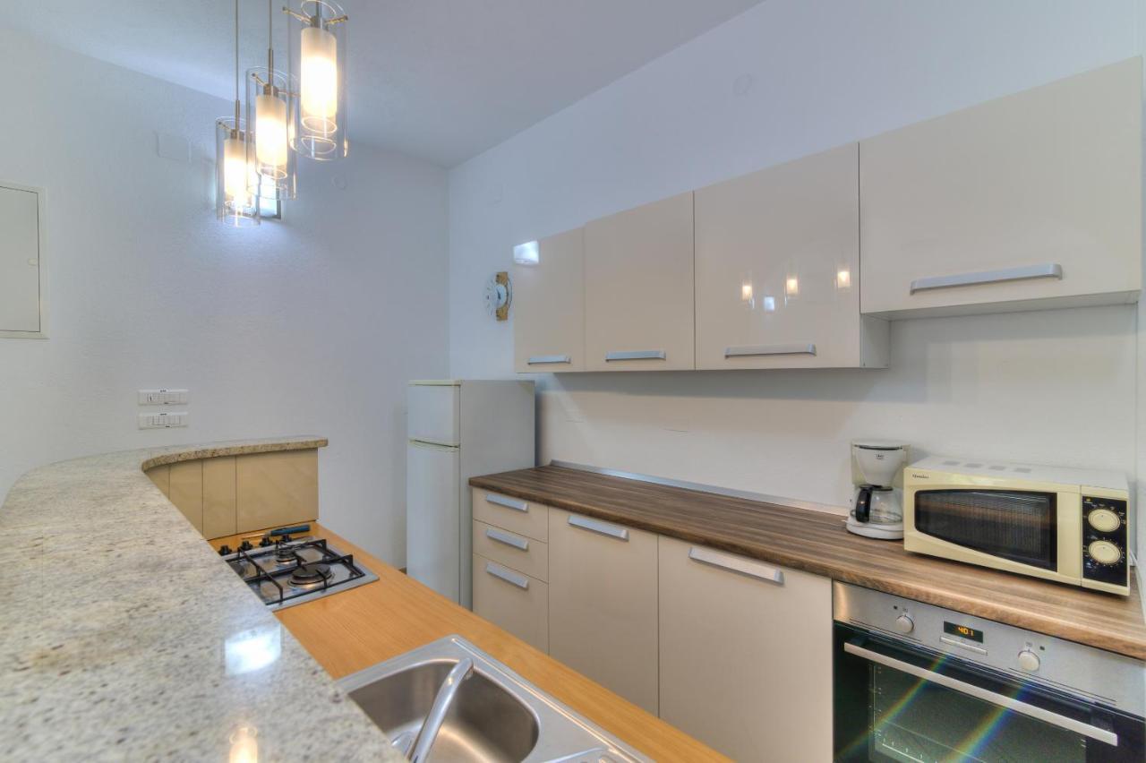 סנג' Dora Apartment מראה חיצוני תמונה